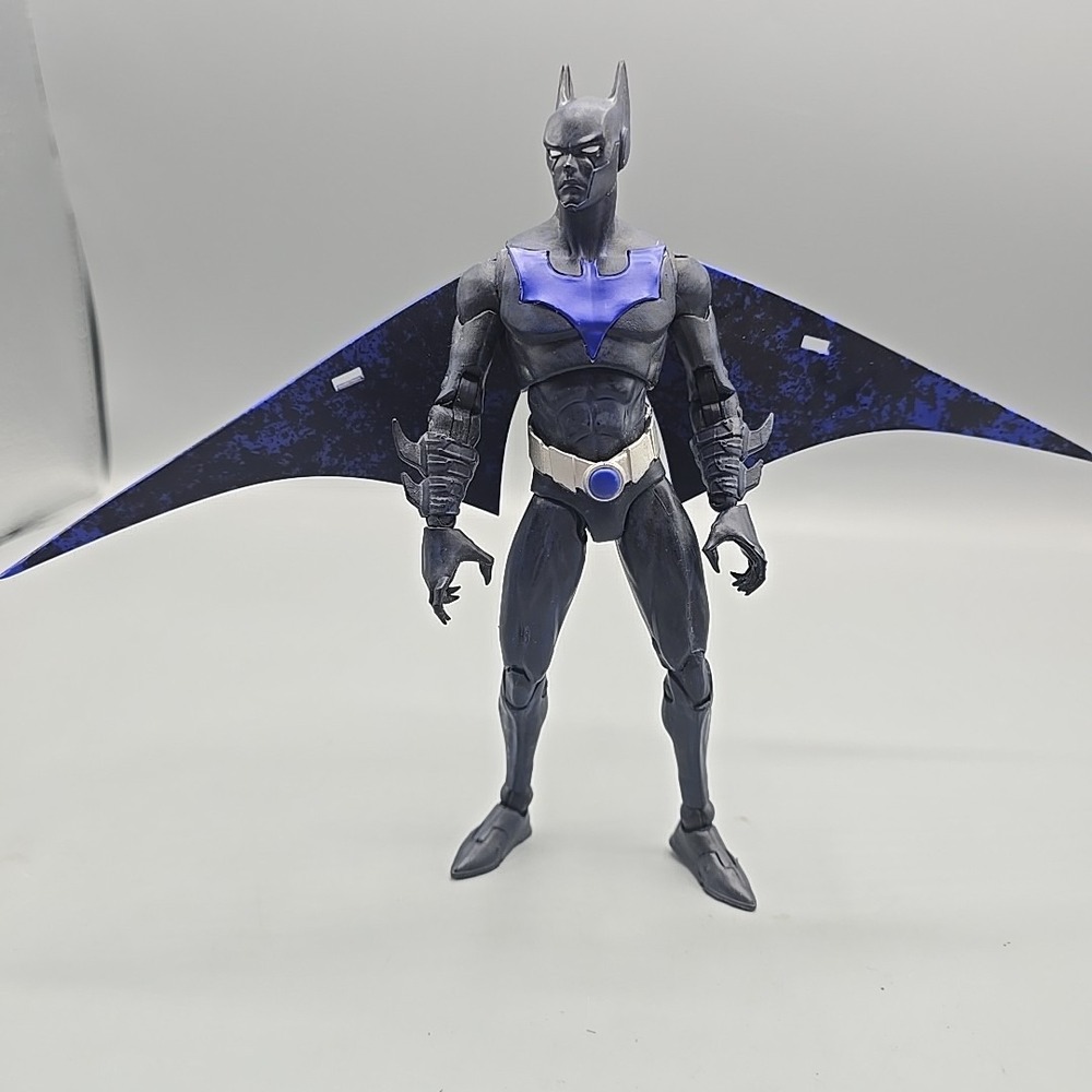 McFarlane DC Multiverse Inque as Batman‎ Beyond 7" Action Figure
